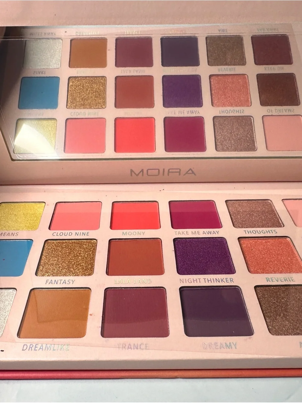 Moi Day Dreams Eyeshadow Palette — Pink, Purple & Gold Mix